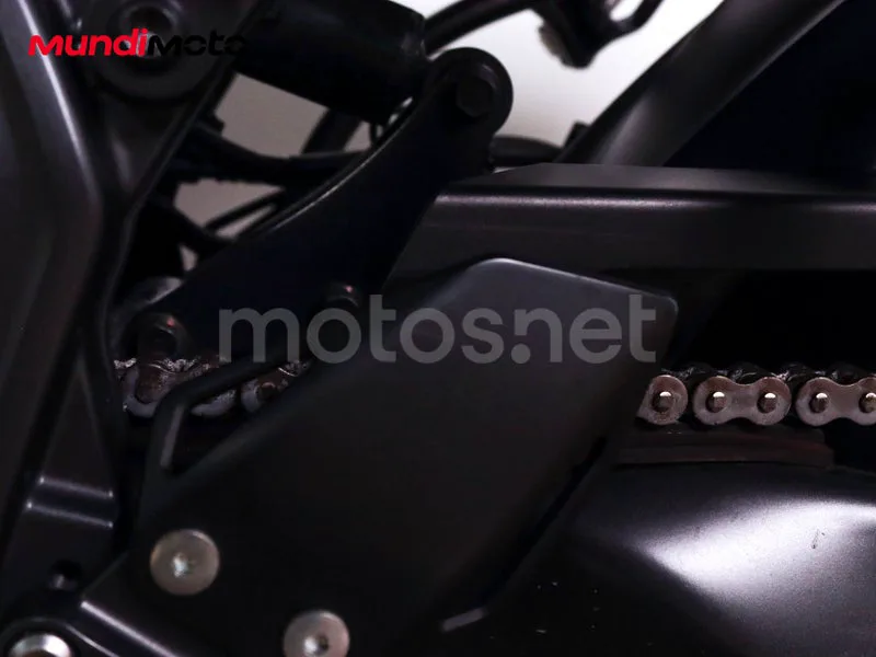 Yamaha MT-09 - Vista 20