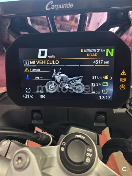 BMW F 900 GS - Vista 3
