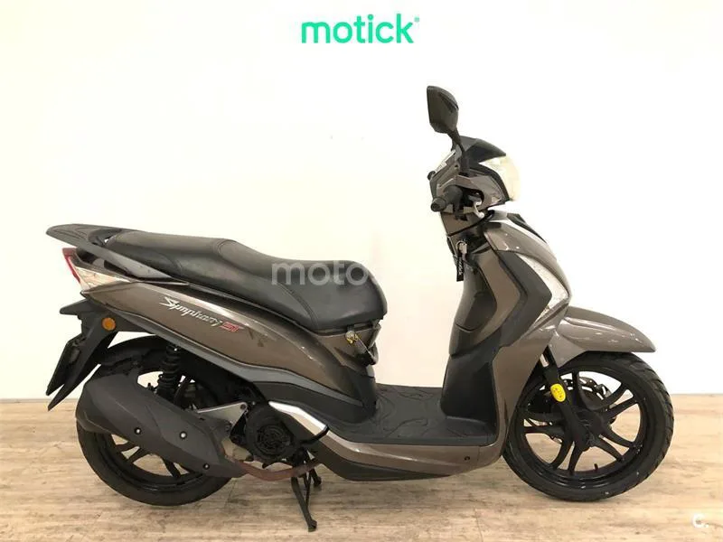 SYM Symphony ST 125 1790 € 2017 Barcelona - 2
