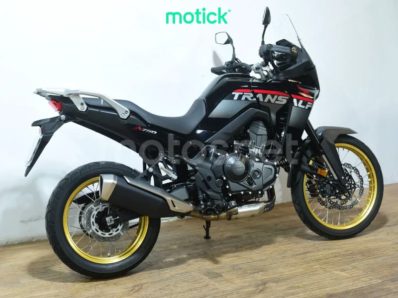 Honda XL750 Transalp - Vista 10