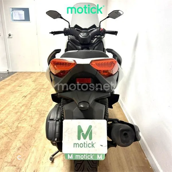 Yamaha XMAX 125 - Vista 6
