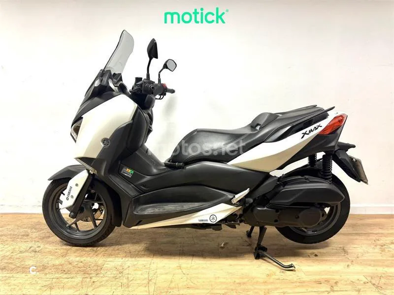 Yamaha XMAX 125 - Vista 7