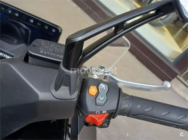 Kymco Super Dink GT 350 - Vista 7