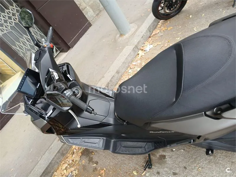 Kymco Super Dink GT 350 - Vista 8