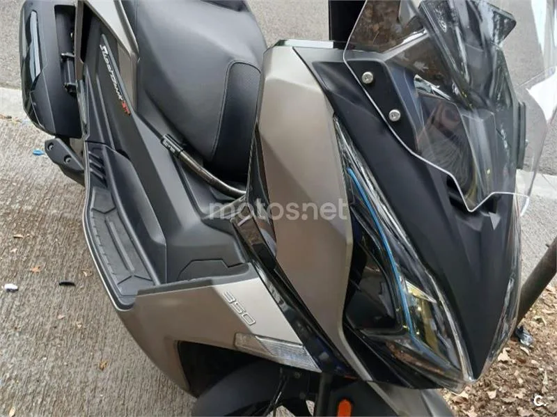 Kymco Super Dink GT 350 - Vista 9