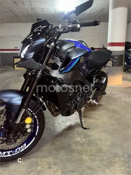 Yamaha MT-09 - Vista 6