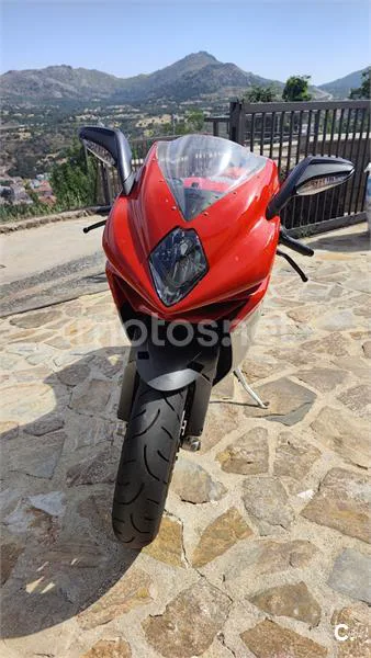 MV Agusta F3 675 9200 € 2016 Salamanca - 1