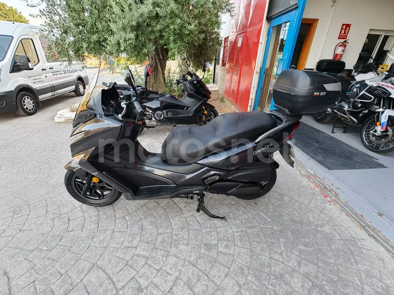 Kymco Grand Dink 300 - Vista 5