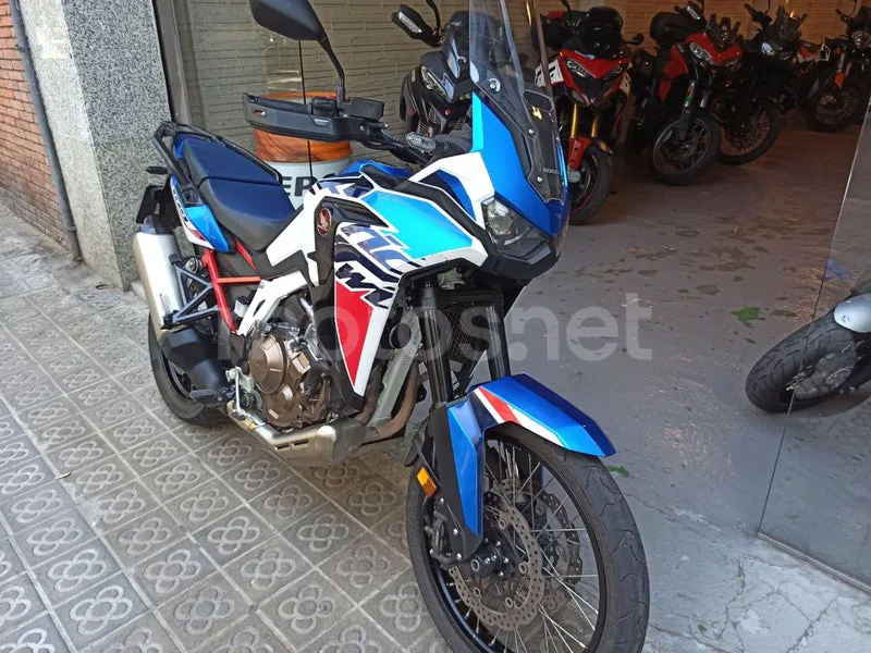 Honda CRF1100L Africa Twin - Vista 3
