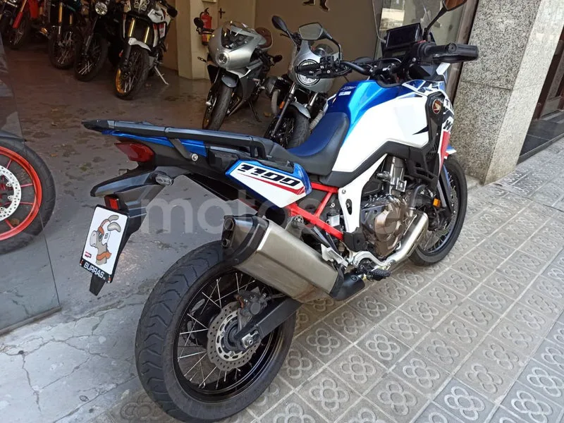 Honda CRF1100L Africa Twin - Vista 6