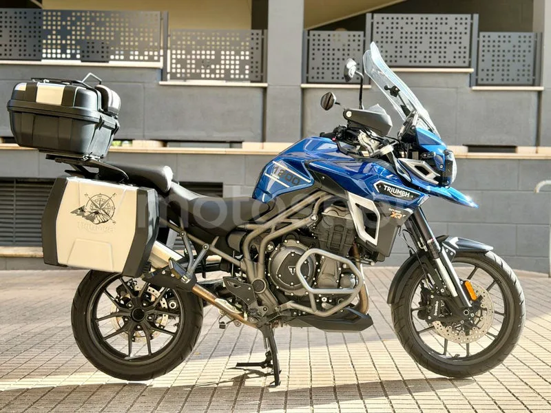 Triumph Tiger Explorer - Vista 43