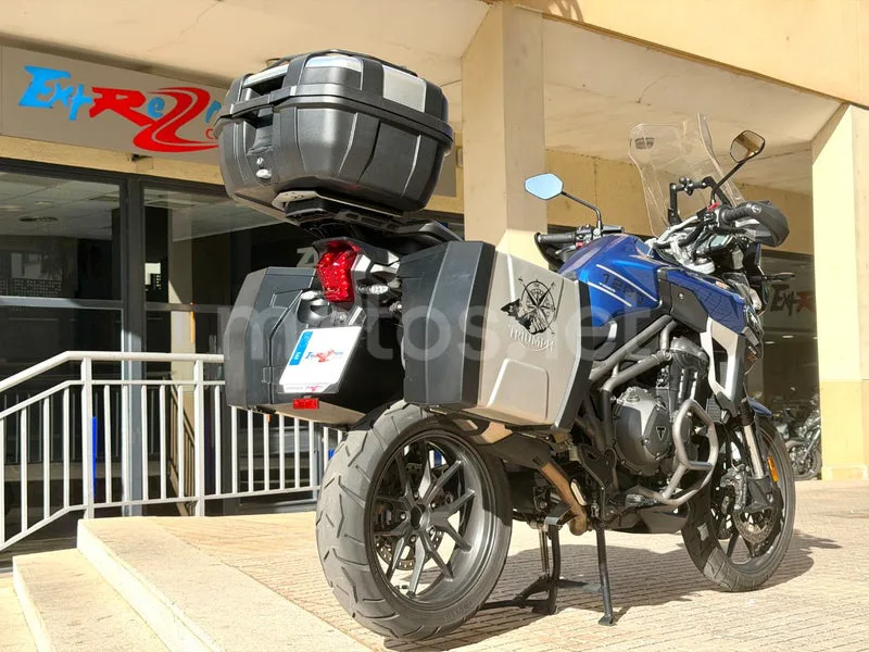 Triumph Tiger Explorer - Vista 6