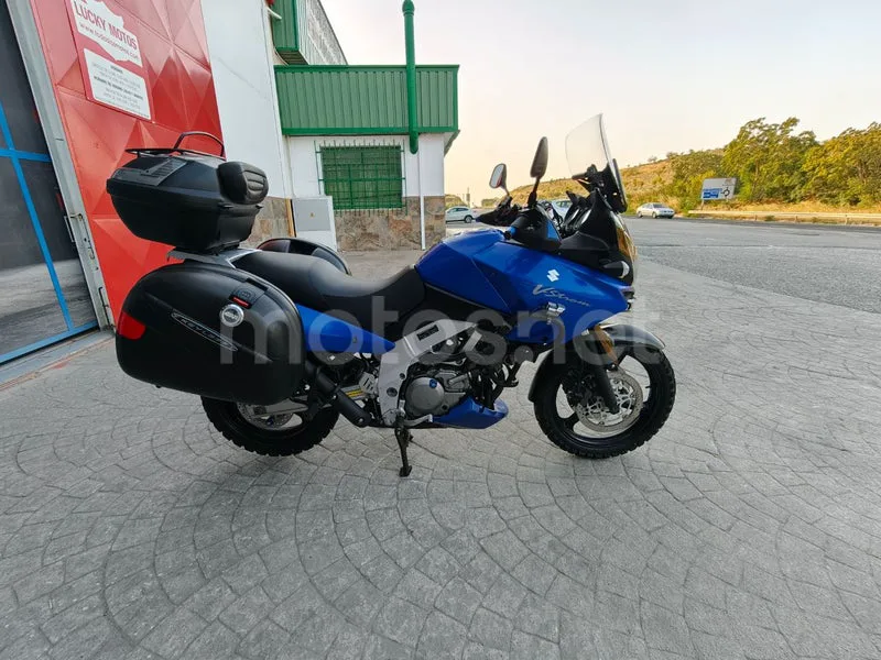 Suzuki V-Strom 650 - Vista 13