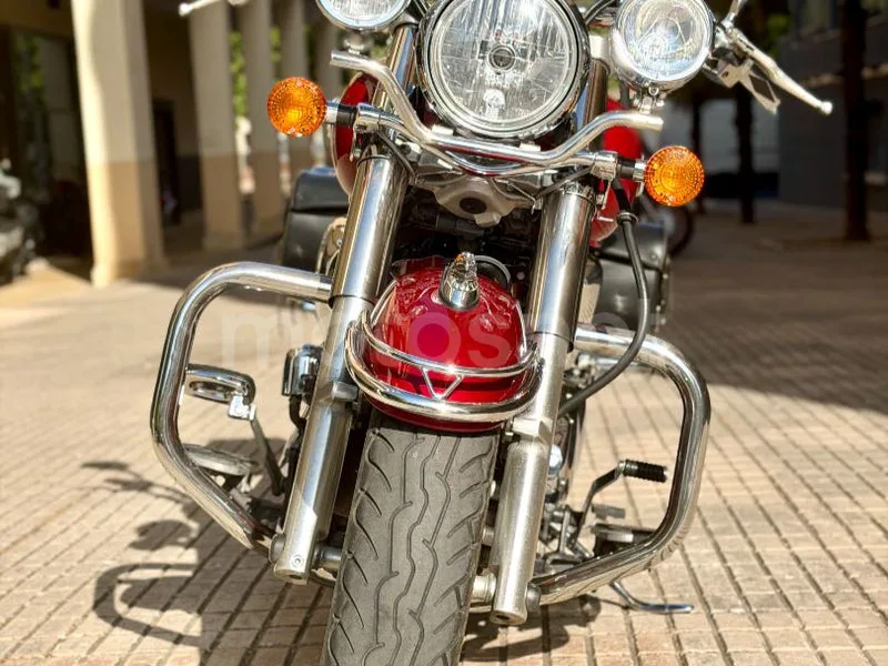 Kawasaki VN900 Classic - Vista 15