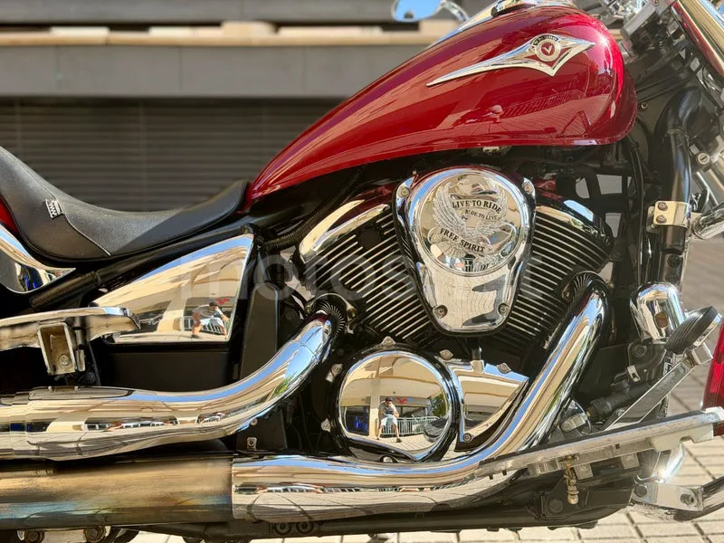 Kawasaki VN900 Classic - Vista 16