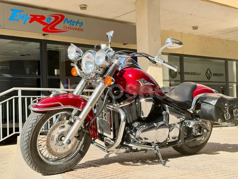 Kawasaki VN900 Classic - Vista 3