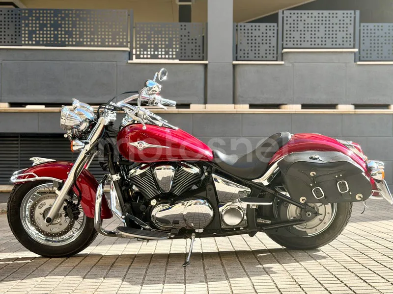 Kawasaki VN900 Classic - Vista 36