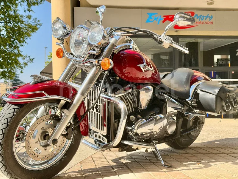 Kawasaki VN900 Classic - Vista 38