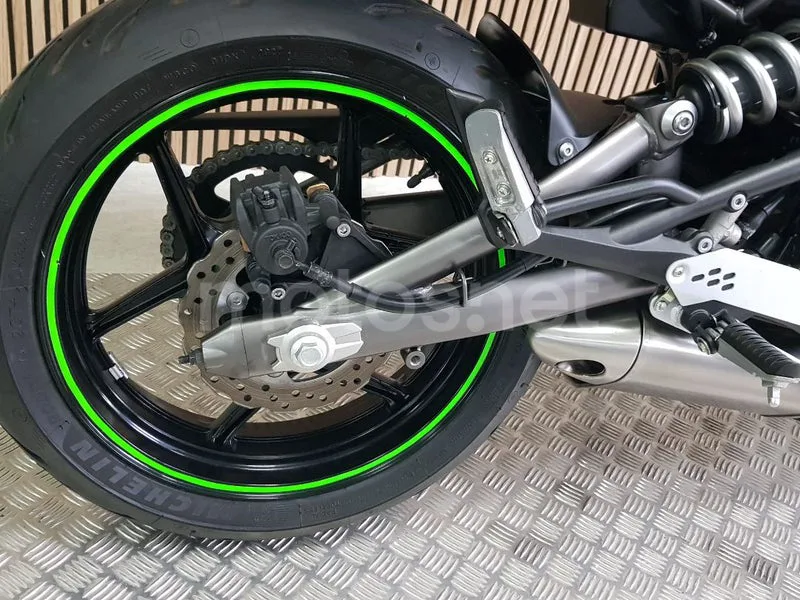 Kawasaki ER-6n - Vista 11