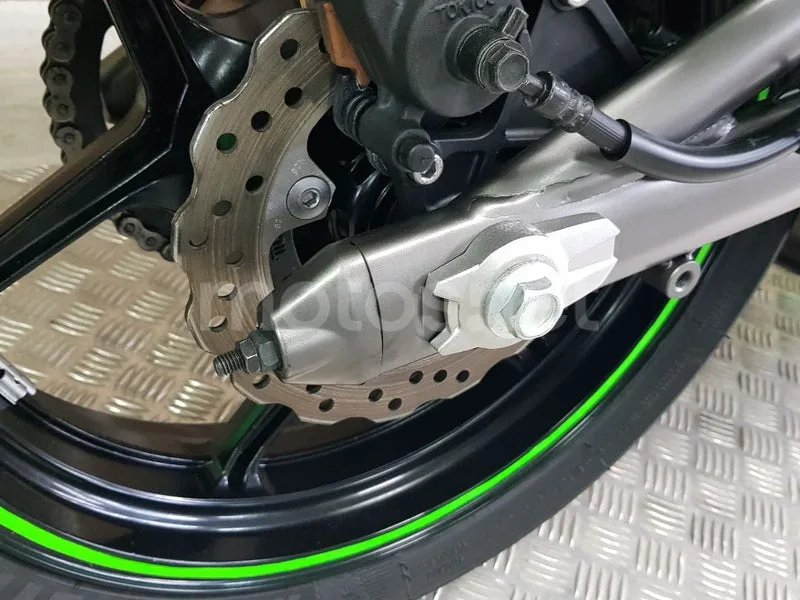 Kawasaki ER-6n - Vista 23