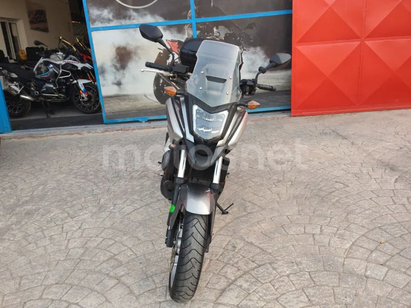 Honda NC750X - Vista 6