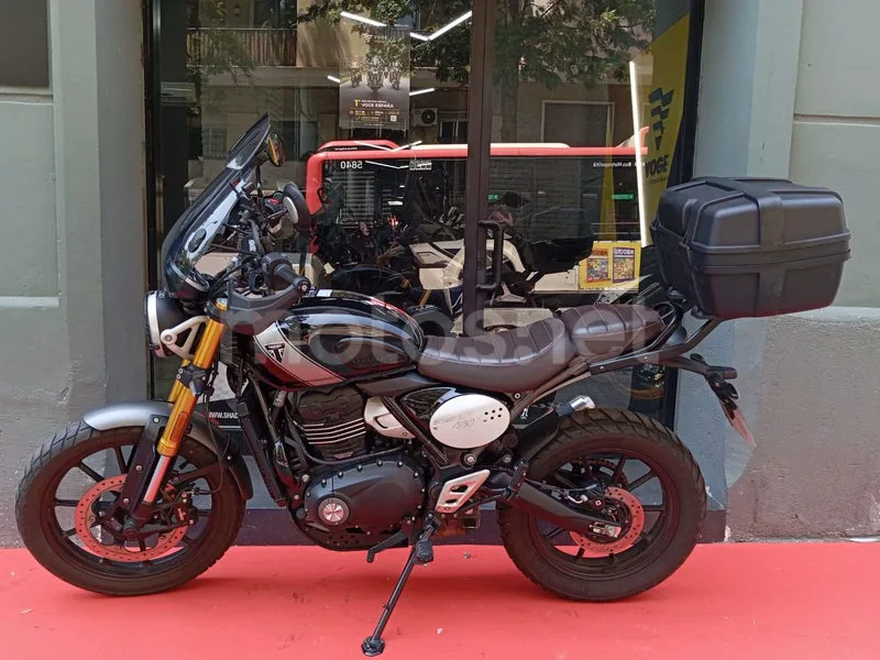 Triumph Scrambler 400 X - Vista 4