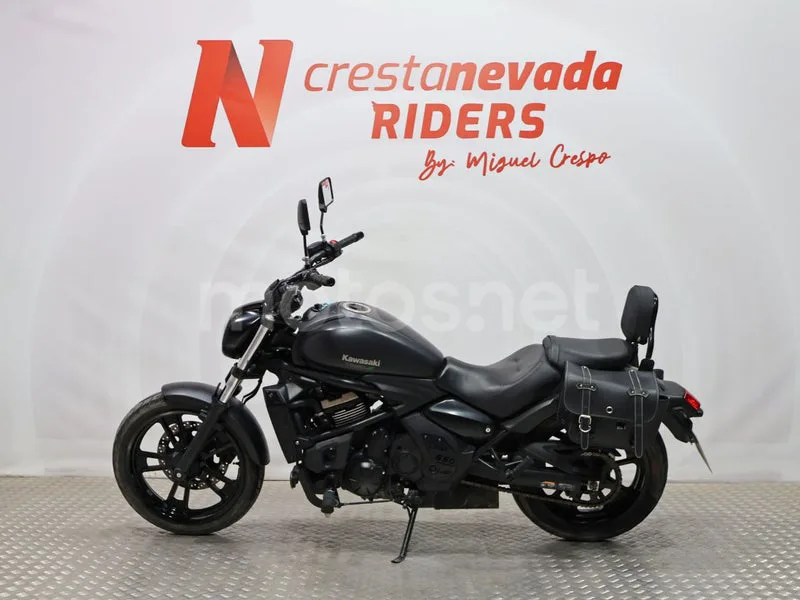 Kawasaki Vulcan S - Vista 3