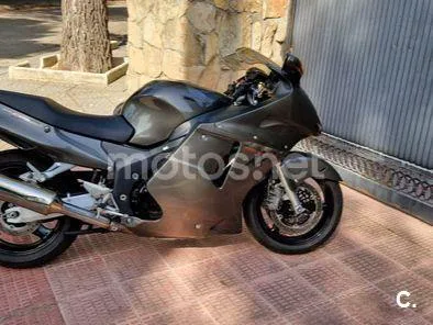 Honda CBR1100XX Super Blackbird - Vista 4