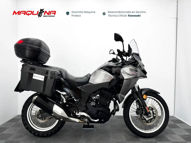 Kawasaki Versys-X 300 4099 € 2017 Barcelona - 1