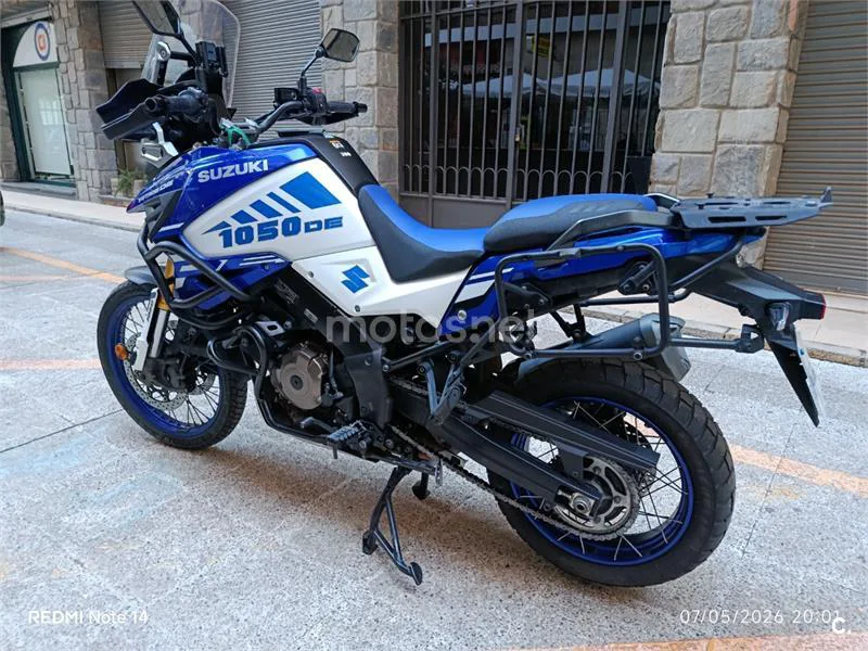 Suzuki V-Strom 1050 - Vista 3