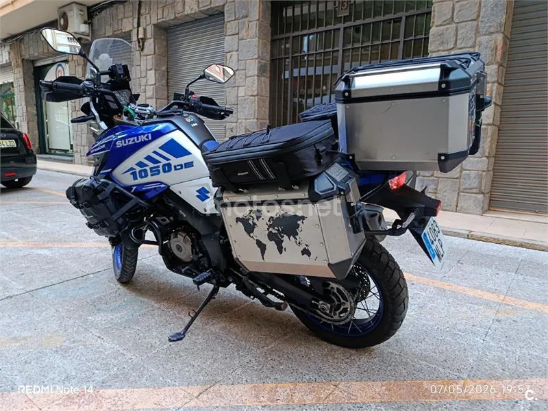 Suzuki V-Strom 1050 - Vista 4
