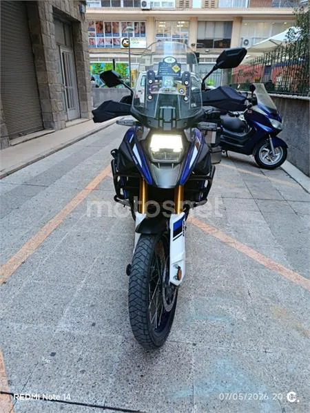 Suzuki V-Strom 1050 - Vista 6