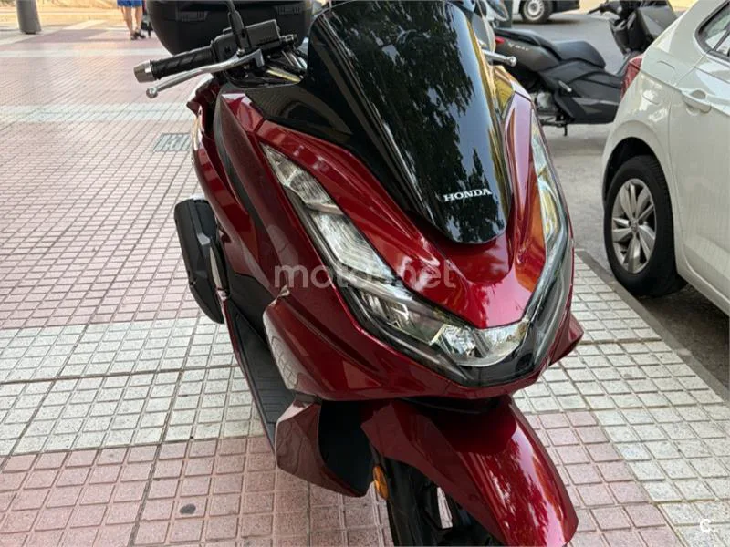Honda PCX125 - Vista 3