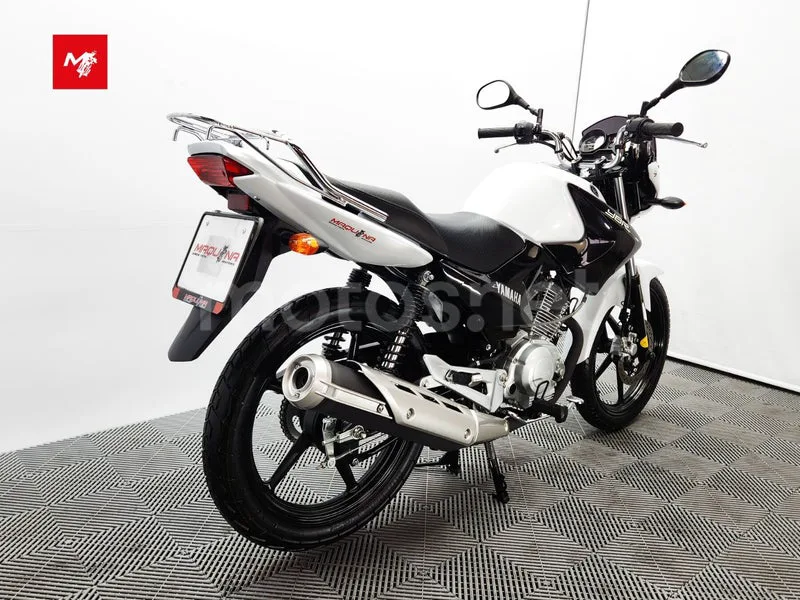 Yamaha YBR125 - Vista 5