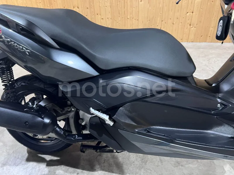 Yamaha XMAX 125 - Vista 20
