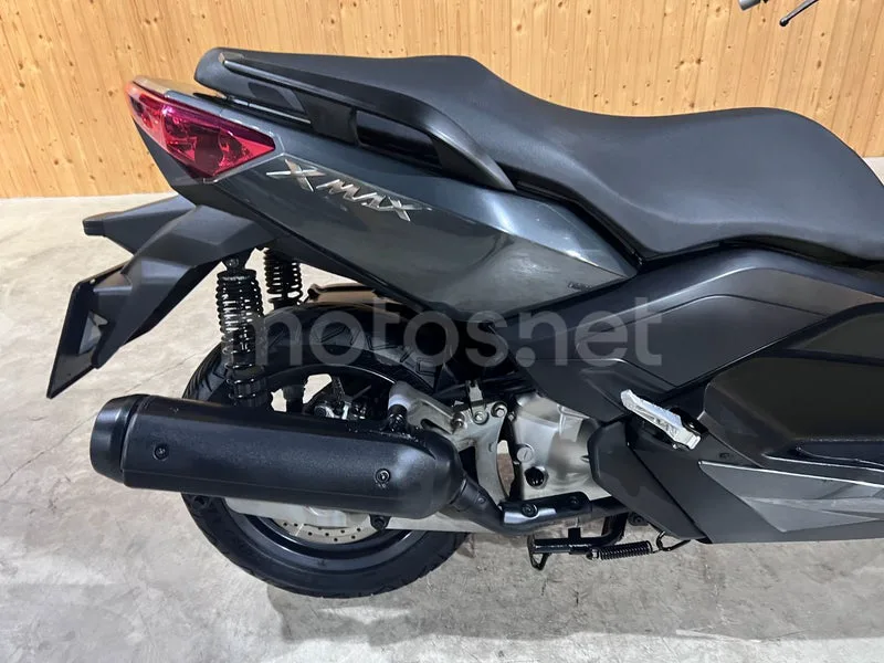 Yamaha XMAX 125 - Vista 21