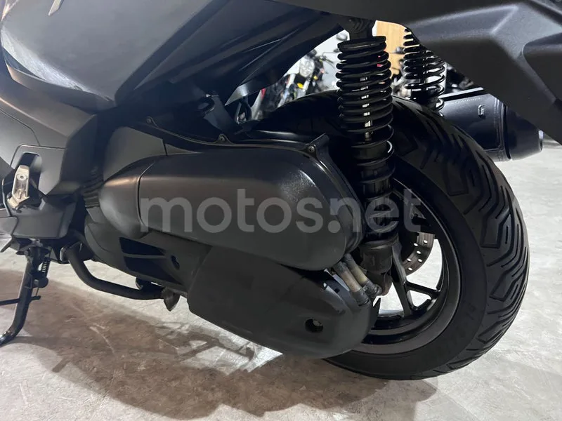 Yamaha XMAX 125 - Vista 29