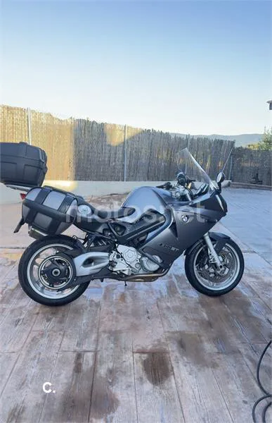 BMW F 800 ST - Vista 4