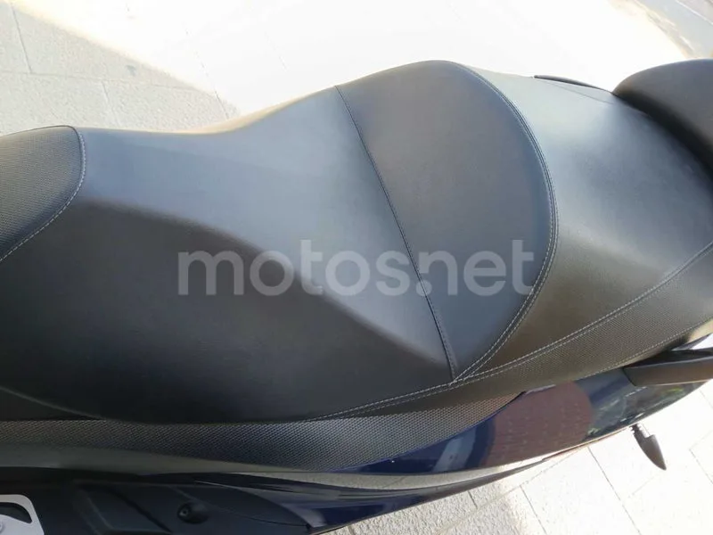 Piaggio MP3 - Vista 16