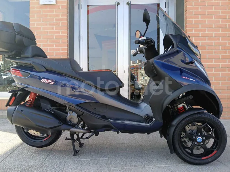 Piaggio MP3 - Vista 3