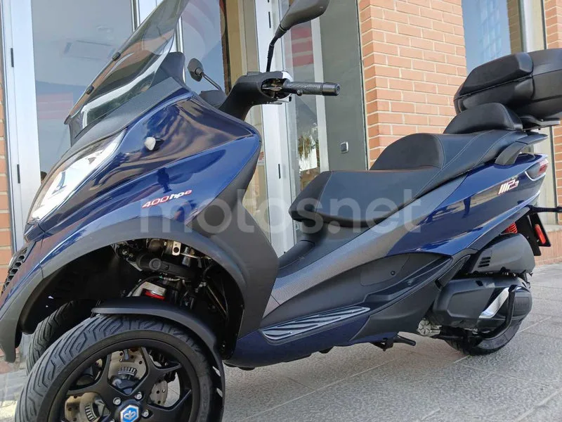 Piaggio MP3 - Vista 4