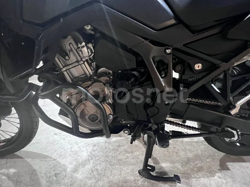 Honda CRF1100L Africa Twin - Vista 23