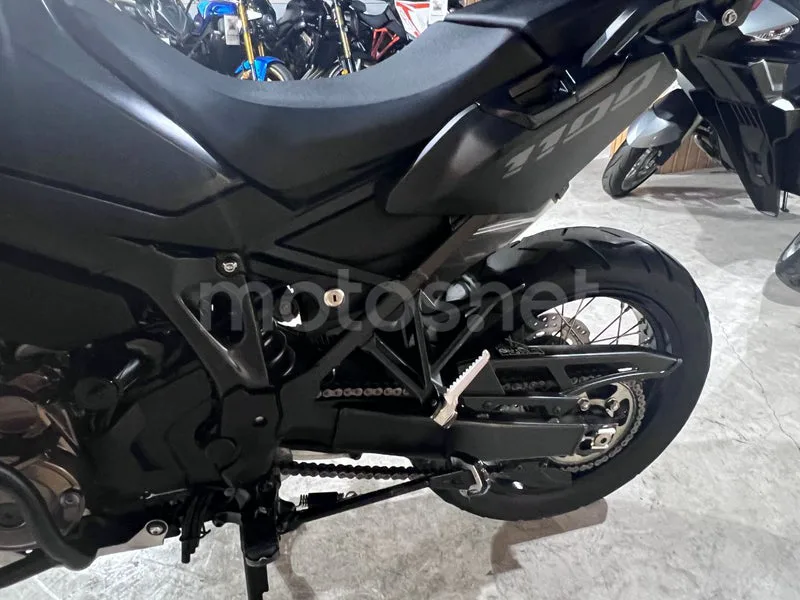 Honda CRF1100L Africa Twin - Vista 24