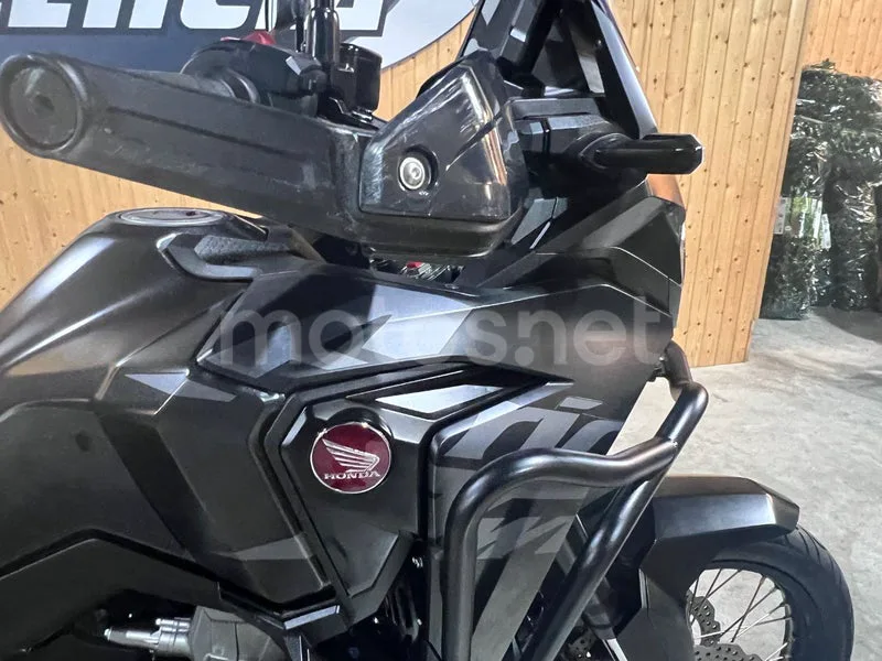Honda CRF1100L Africa Twin - Vista 30