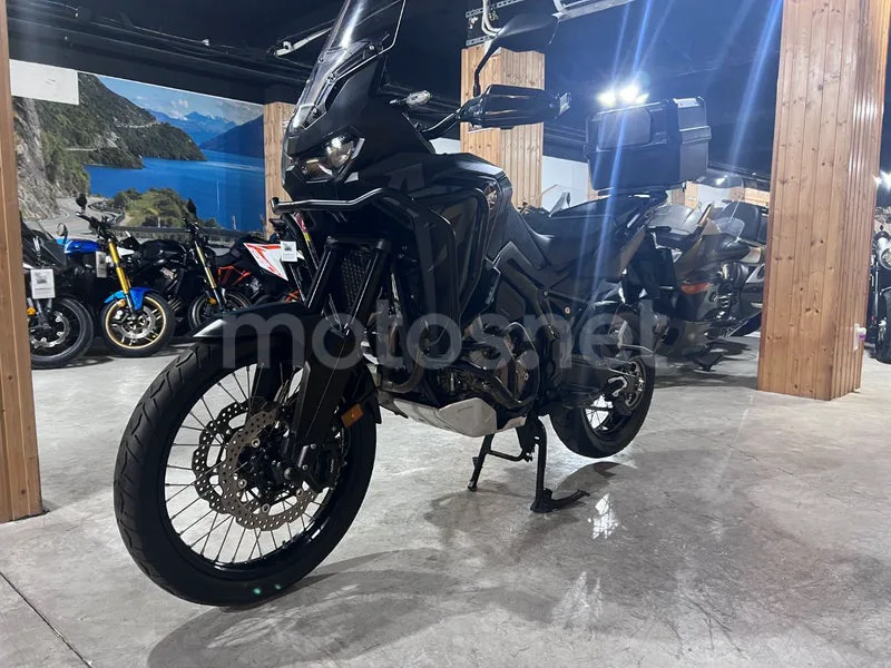 Honda CRF1100L Africa Twin - Vista 4