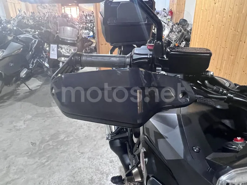 Honda CRF1100L Africa Twin - Vista 42