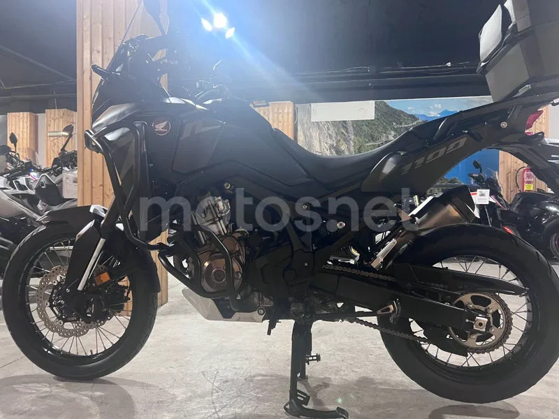 Honda CRF1100L Africa Twin - Vista 6