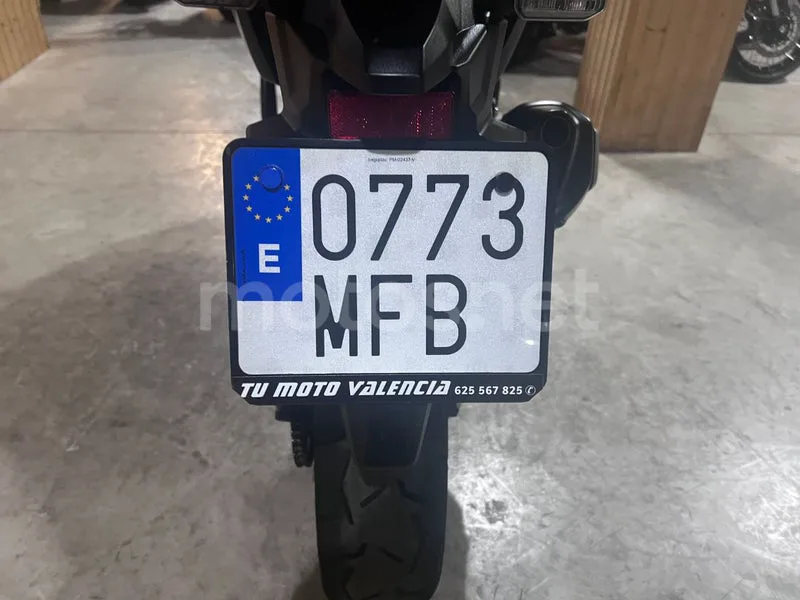 Honda CRF1100L Africa Twin - Vista 8
