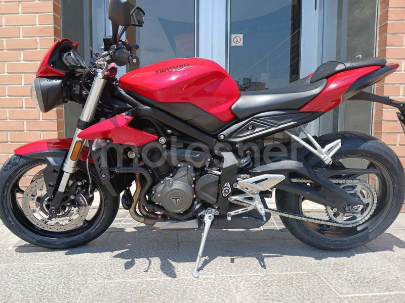 Triumph Street Triple 5100 € 2019 Valencia - 2
