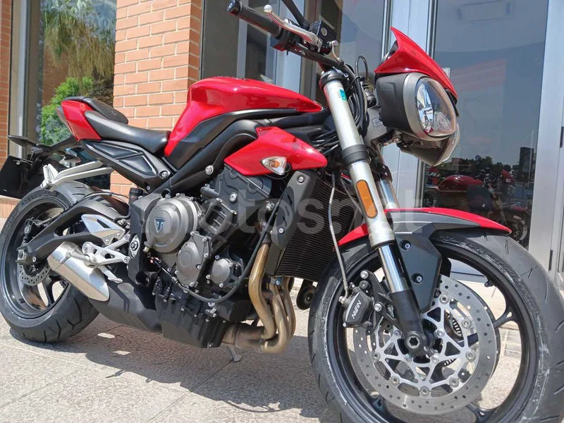 Triumph Street Triple - Vista 5